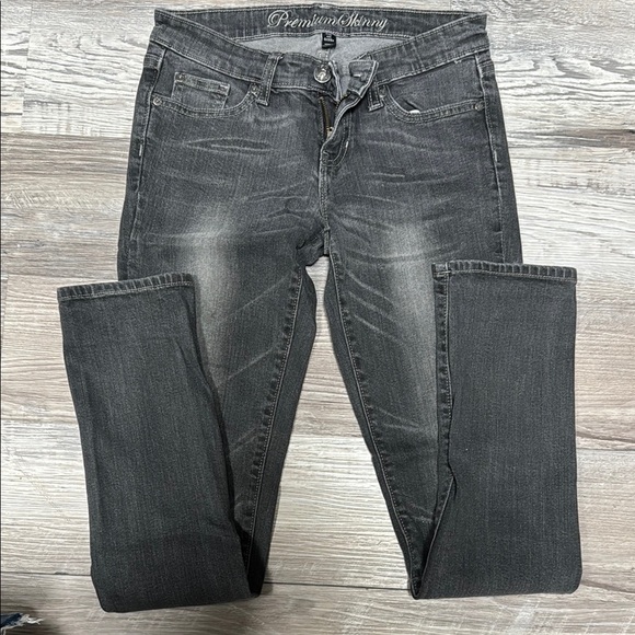 Gap Gray Skinny Jeans - Picture 1 of 5